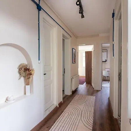 Soft And Historic 3br W Iconic Haydarpasa View * Istanbul