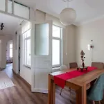 Soft And Historic 3br W Iconic Haydarpasa View * איסטמבול